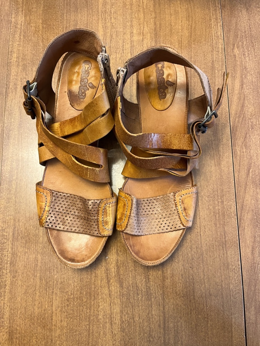 Casta Brown Leather Women’s Sandals